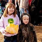 pumpkin-drop-2010_056